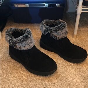 KHOMBU JESSICA Women’s Suede with Fur Double-Zip Ankle Boots Black Size 9